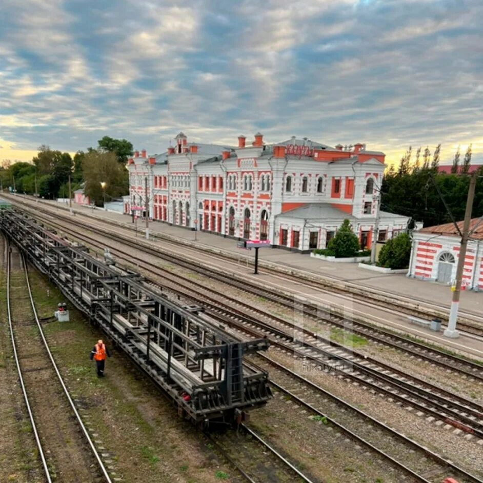 Калуга 1. Омская железная дорога. Пригородный поезд. Поезда Калуга. Киевское направление задержка электричек