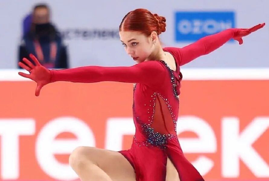 Камила валиева фигуристка. Камила фигурному катанию 2022 валиева гран. Луна хендрикс фигуристка 2022. Валиева камила 2021 фигурное катание. Фигурное катание щербакова.