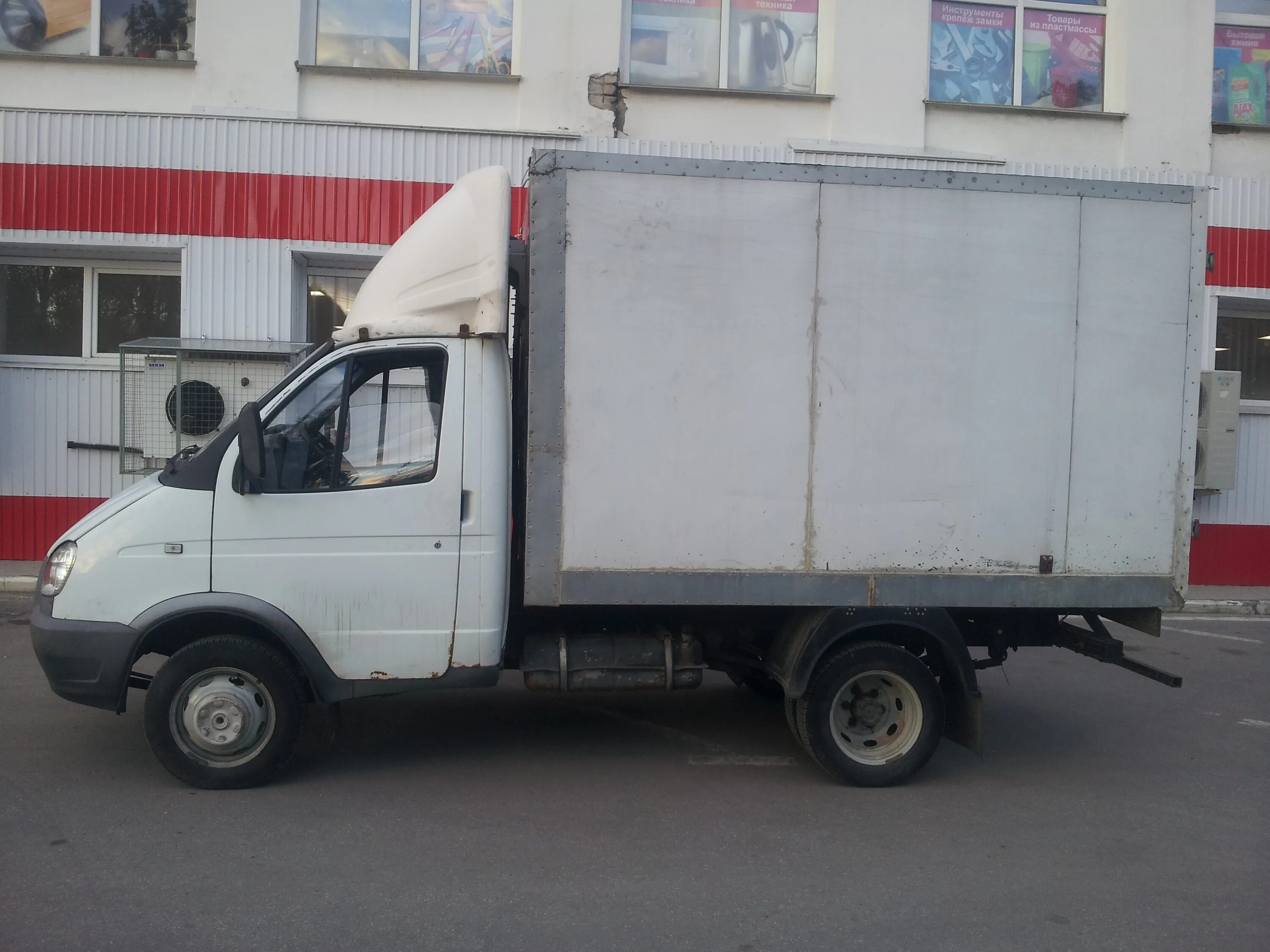 Грузоперевозки красный. Газель без водителя в екатеринбурге. Аренда газели без водителя в екатеринбурге. Грузоперевозки красный. Газель без водителя в екатеринбурге.