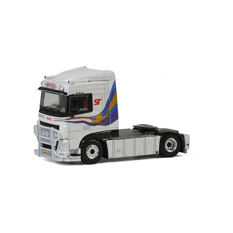 Daf space cab. Daf xf 105 super space cab limited edition. сборная модель daf 3600 space cab. daf 3600 space cab.