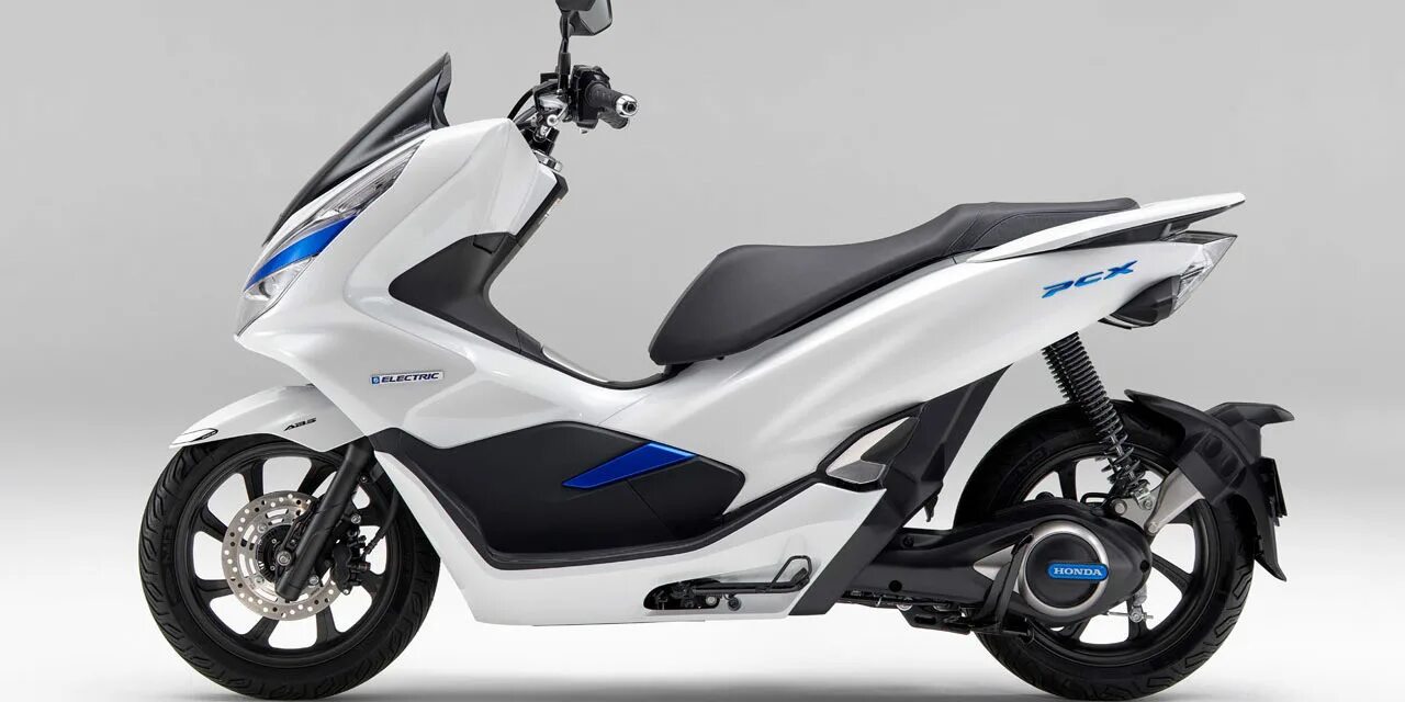 Скутер промакс хонда. Honda pcx 150 2017. Скутер промакс хонда. Скутер промакс хонда. Honda pcx 2021.
