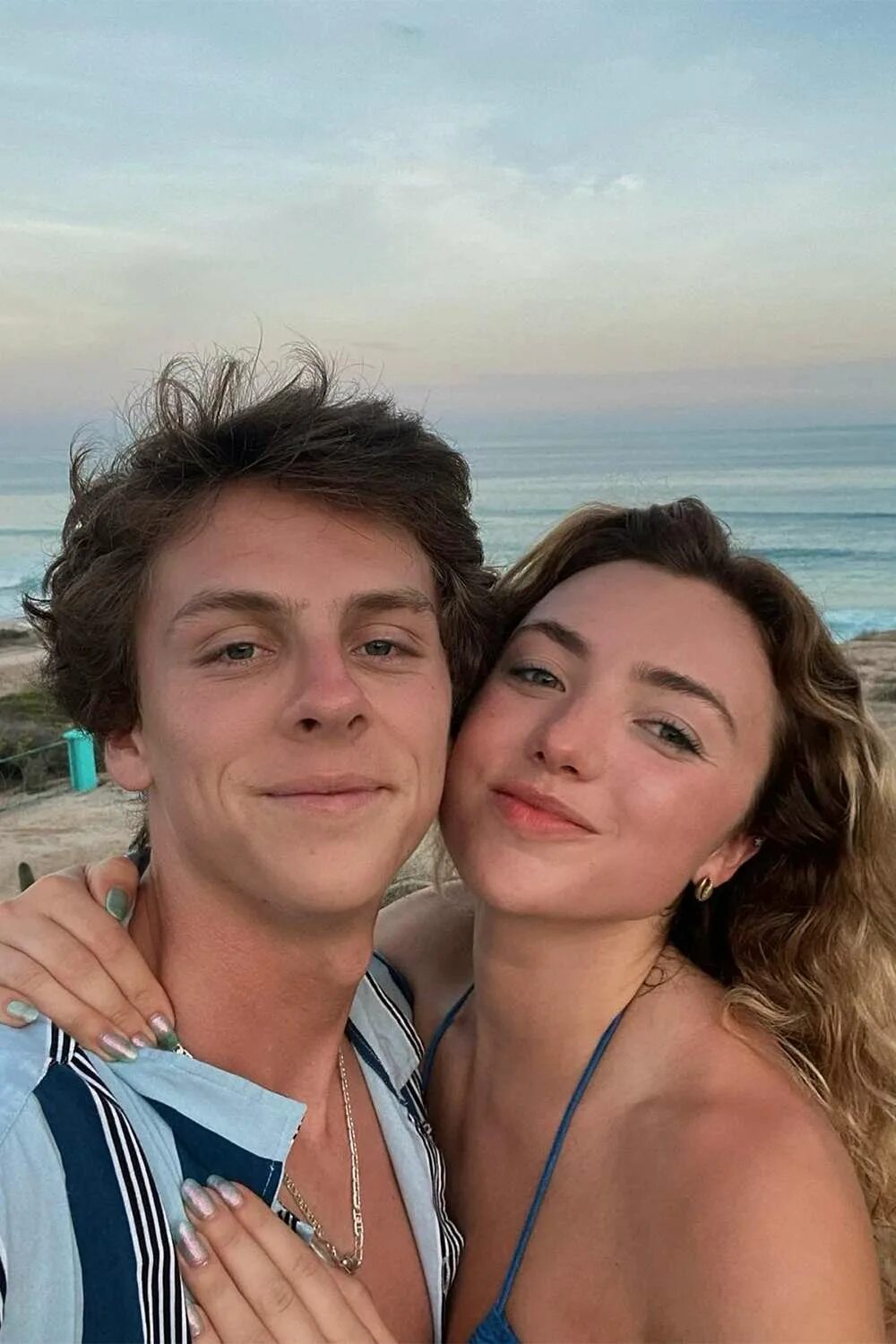 Пейтон и ти фанфики законченные. Peyton list and jacob bertrand. пейтон лист и джейкоб бертран. джейкоб бертран и пейтон лист встречаются. джейкоб бертран девушка в жизни.
