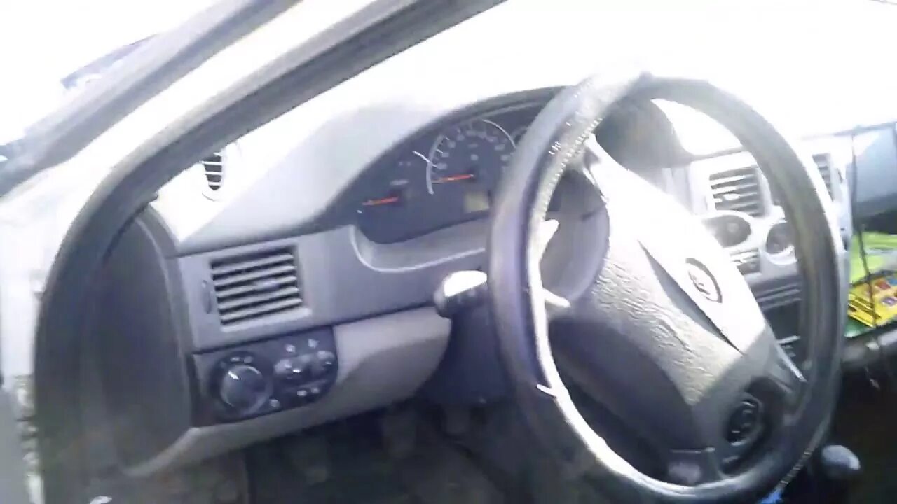 Почему приора при разгоне. Приора вибрация по кузову на скорости. слишком вибрирует двигатель на приоре причины.