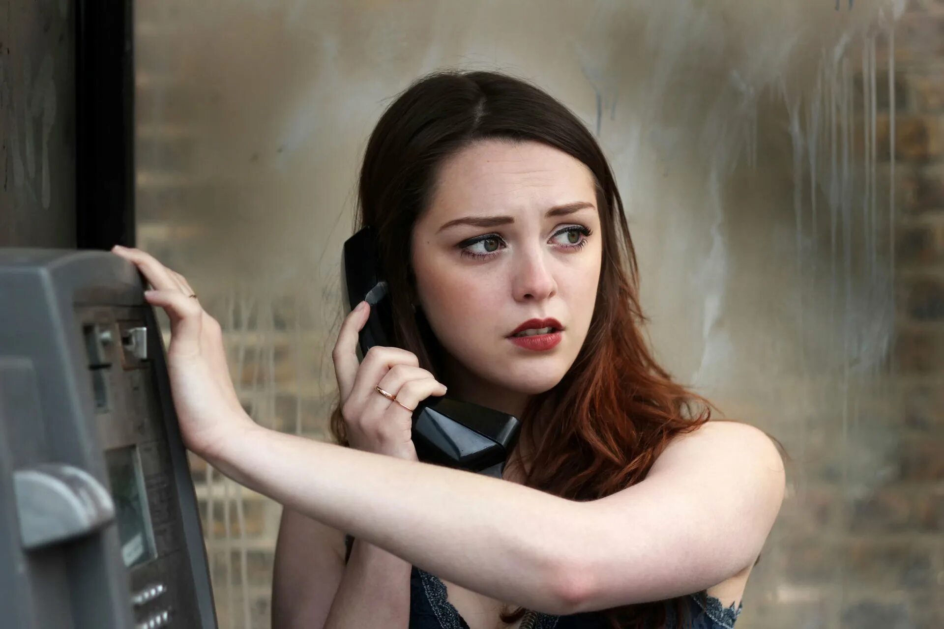 Calling girl