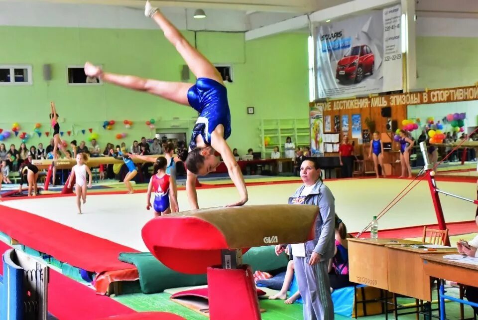 ссср художественная гимнастика школа. гимнастика в школе. гимнастика в школе. гимнастика в школе. художественная гимнастика созвездие нижний новгород.