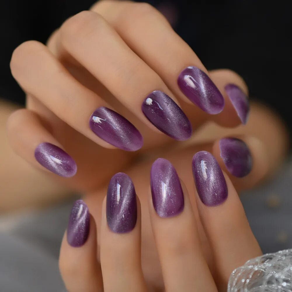 маникюр кошачий глаз сиреневый. маникюр на короткие ногти кошачий глаз. ногти кошачий глаз фиолетовый. маникюр фиолетовый кошачий. ногти кошачий глаз фиолетовый.