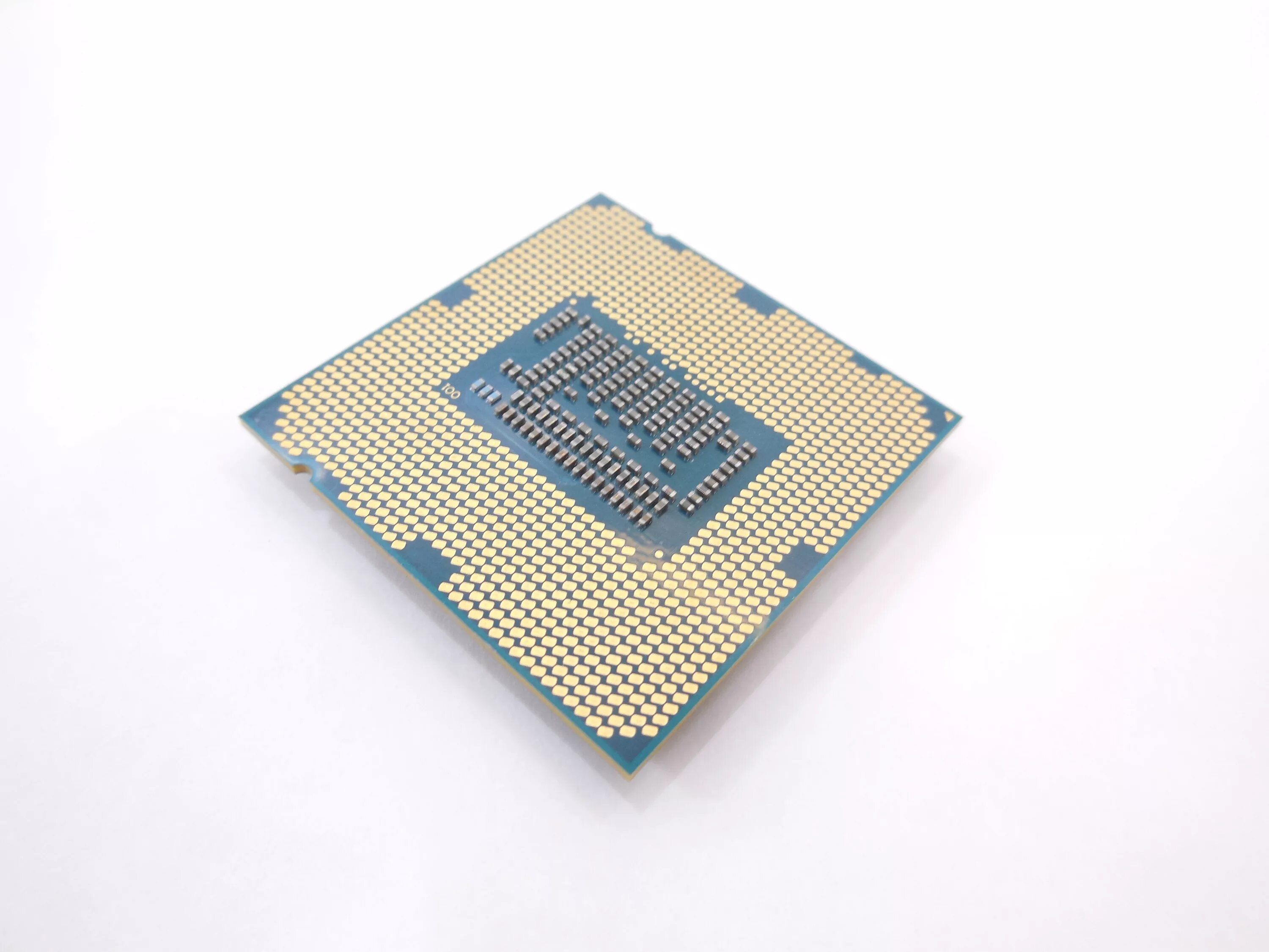 Intel core i3 какой сокет. Процессор Intel Core i5-3470 CPU. Intel Core i5 3470 3.2GHZ. Процессор: Core i5 3470 / AMD. I5 3470 сокет.