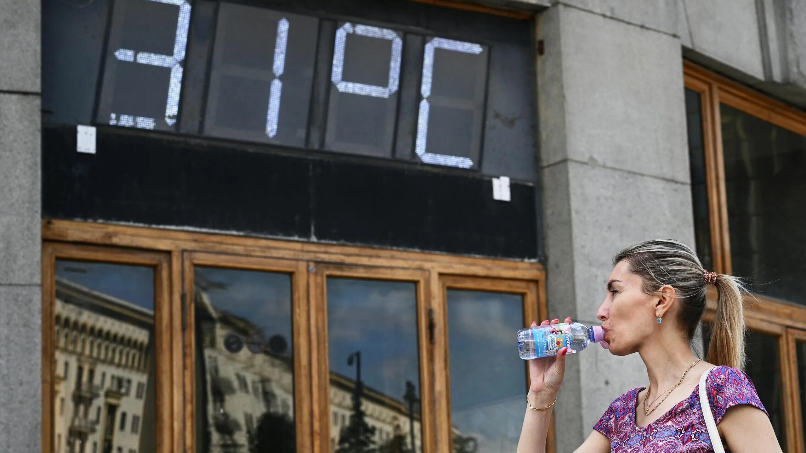 Почему лето 2025 будет жарким. Жара в москве. жаркое лето в москве.