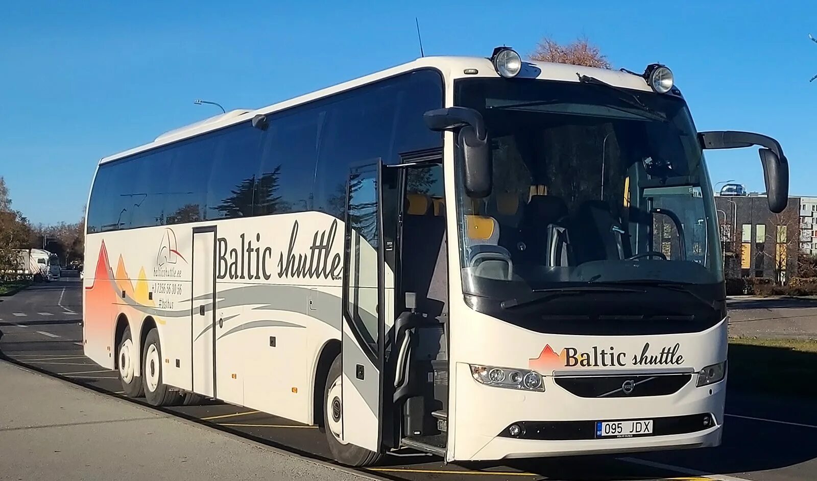 Baltic shuttle автобусы. Автобус 960 приозерск парнас. Балтика таллинн. Д вокзал таллин. Baltic shuttle автобусы.