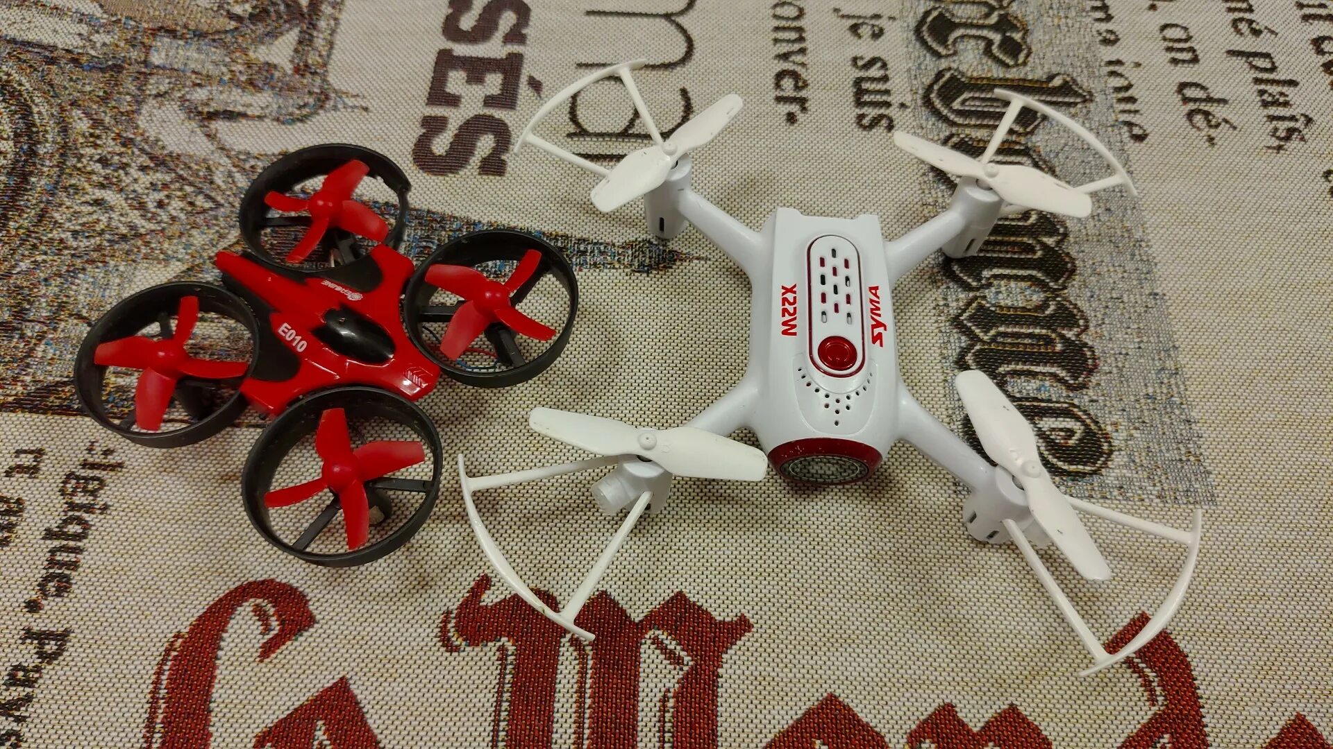 Квадрокоптер Syma x22w White. Syma x22w с FPV. Квадрокоптер Syma x225w. Квадрокоптер Syma 55.