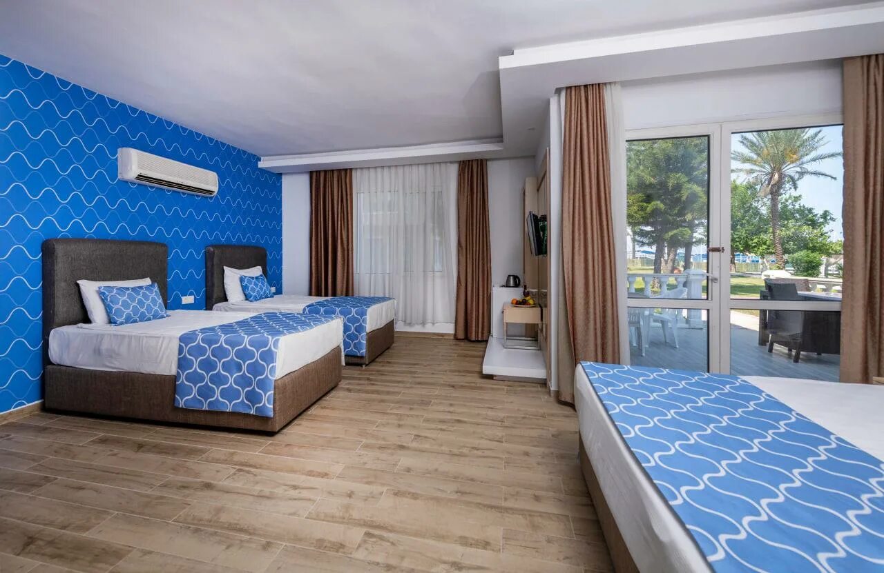 Amara comfort kemer отзывы. Комфорт Бич Резорт Кемер. Fun Sun Family Comfort Beach 5 Турция. Кемер Loxia Comfort Resort. Fun&Sun Family Comfort Beach (ex. Avantgarde Comfort) 5*.