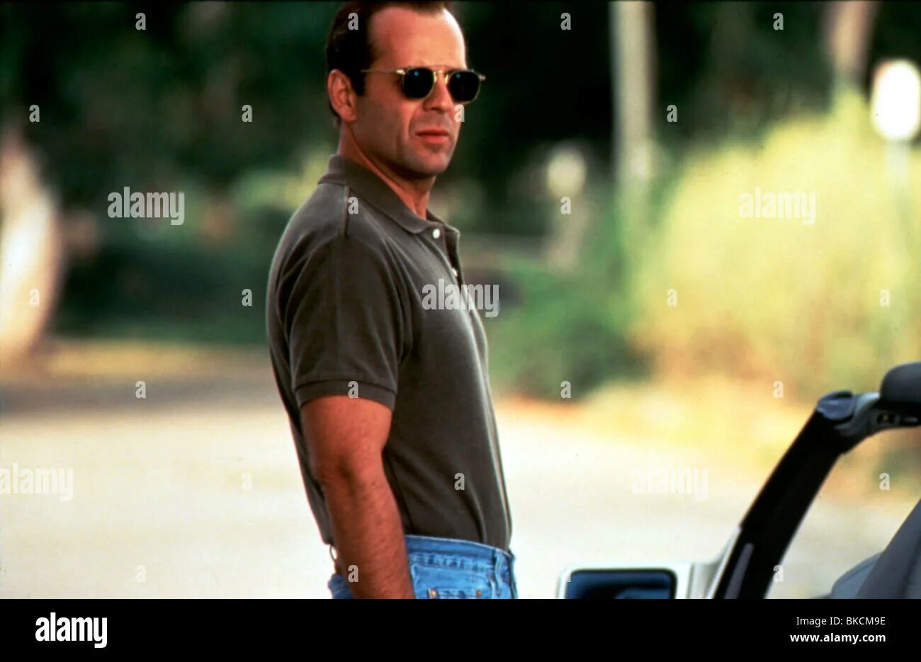 Bruce Willis 1994. Брюс Уиллис цвет ночи. Брюс Уиллис цвет ночи фото. Брюс уиллис цвет