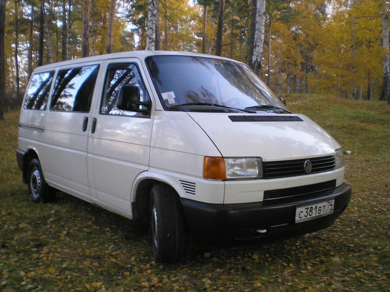 Фольксваген транспортёр т4 пассажирский. Т-4 Фольксваген-т4. VW Transporter t4 2002. Транспортер т4 2003.