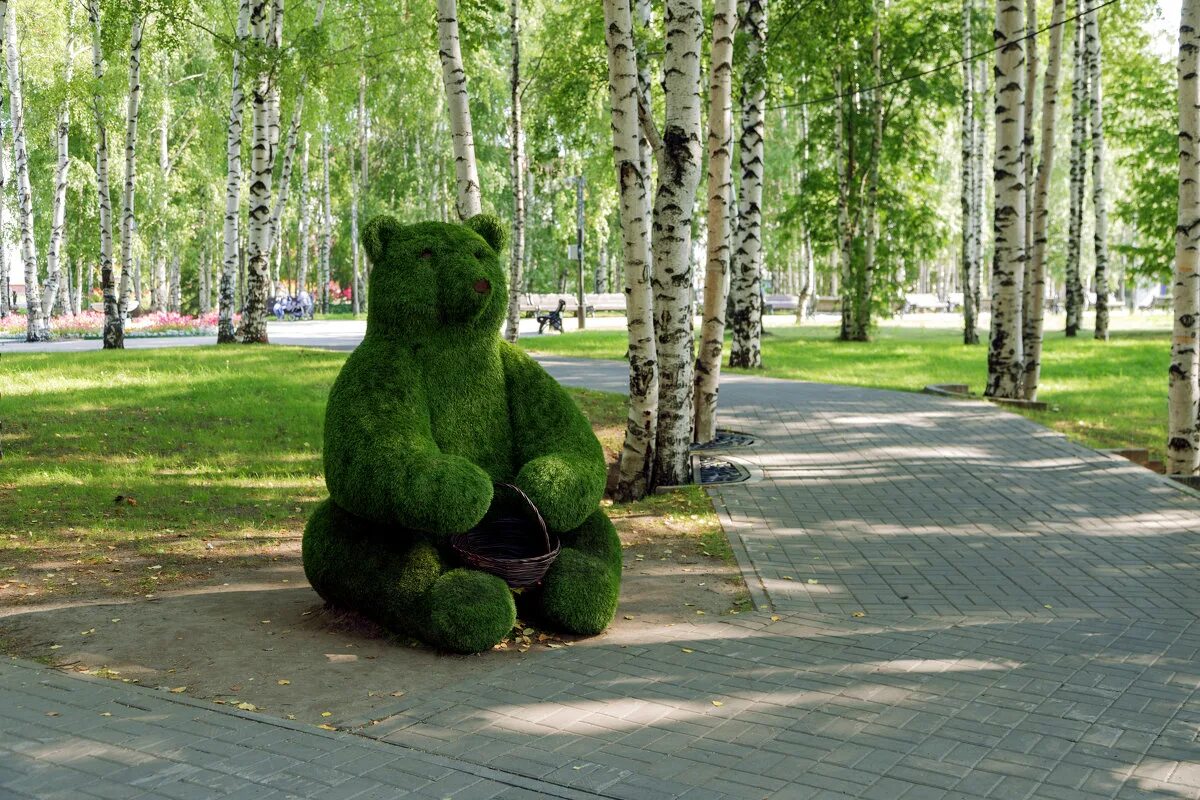 аллея классиков (бельцы). аллея фреска. аллея. фотообои в интерьере аллея. аллея смысла.