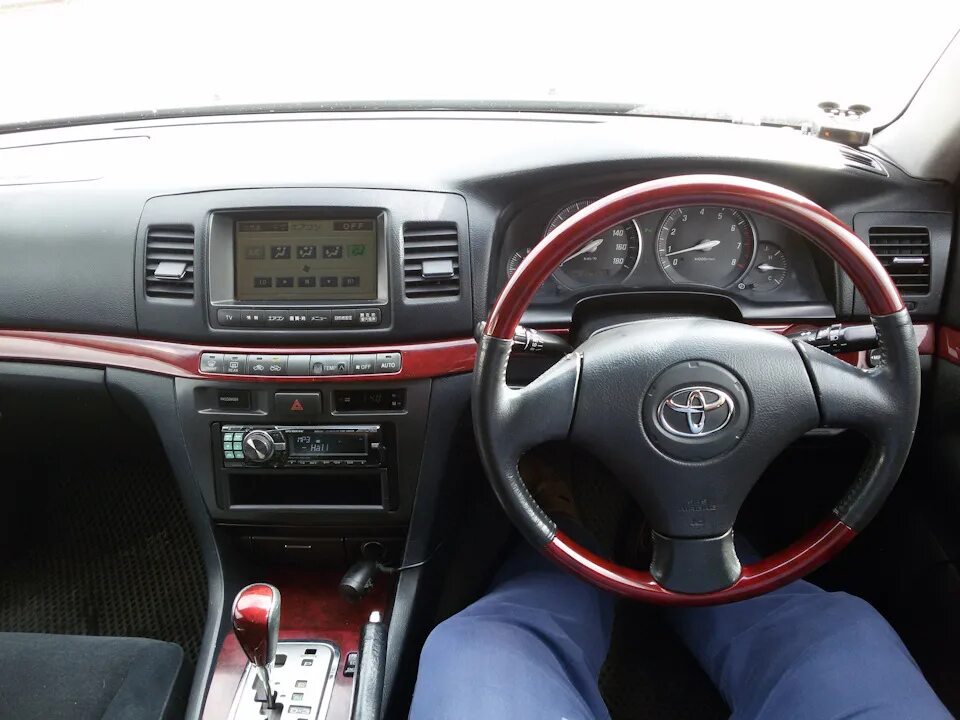 Toyota mark 2 2002 салон. Салон 110 марка. Toyota mark 2 110 салон. Toyota mark 2 110 салон. Салон 110 марка.