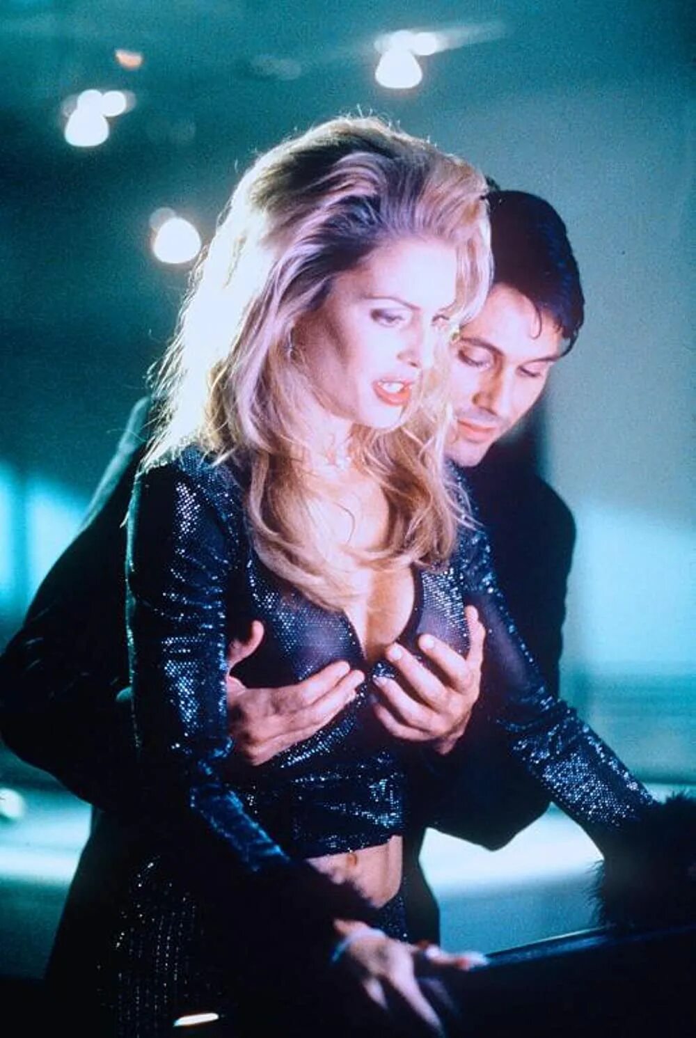 She like to play game. Maria ford фильмы. i like to play games 1995. фильм i like to play games. паутина обольщения фильм 1999.