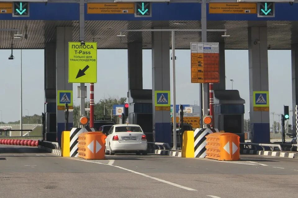 Проезд по платной дороге без оплаты. Пвп м4 дон. платная автомобильная дорога м4 дон. платный участок м4 воронеж. терминал платной дороги м4.