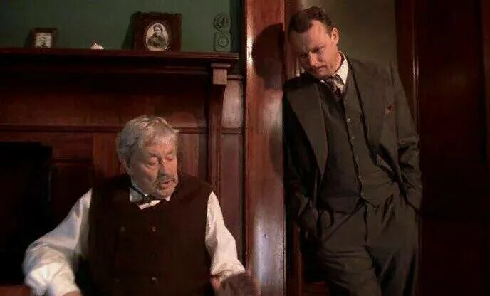 загадки ниро вульфа. ниро вульф и арчи гудвин. фриц бреннер ниро вульф. приключения ниро вульфа. ниро вульф и арчи гудвин.