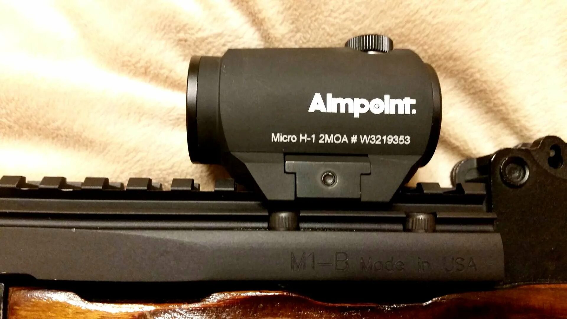 Микро х. Прицел Aimpoint Micro. Aimpoint Micro h1 t1. Aimpoint Micro h-1. Aimpoint Micro h-2 2moa.