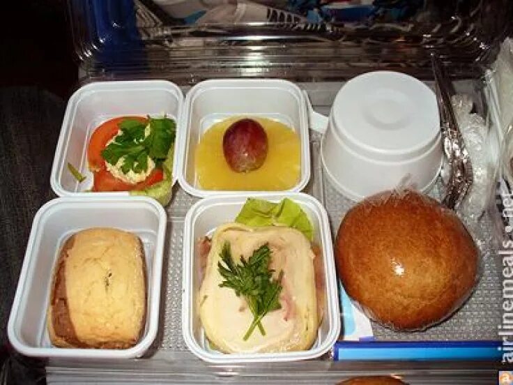 Платное питание ютэйр. Ютэйр еда. Ютэйр еда. Ютэйр еда. Бортовое питание ютэйр.