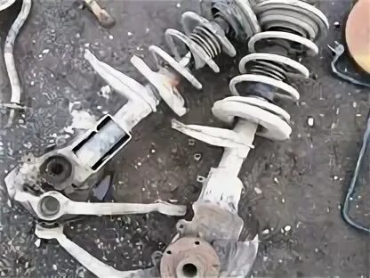 Стойка ауди 100. Стойка ауди 100. Задняя стойка audi 100. Стойка ауди 80 б3. Стойка ауди 100.