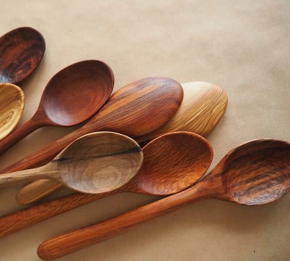 Современная деревянная посуда. Миска деревянная. Из какого дерева делают посуду. Деревянная посуда для еды. Деревянная посуда.