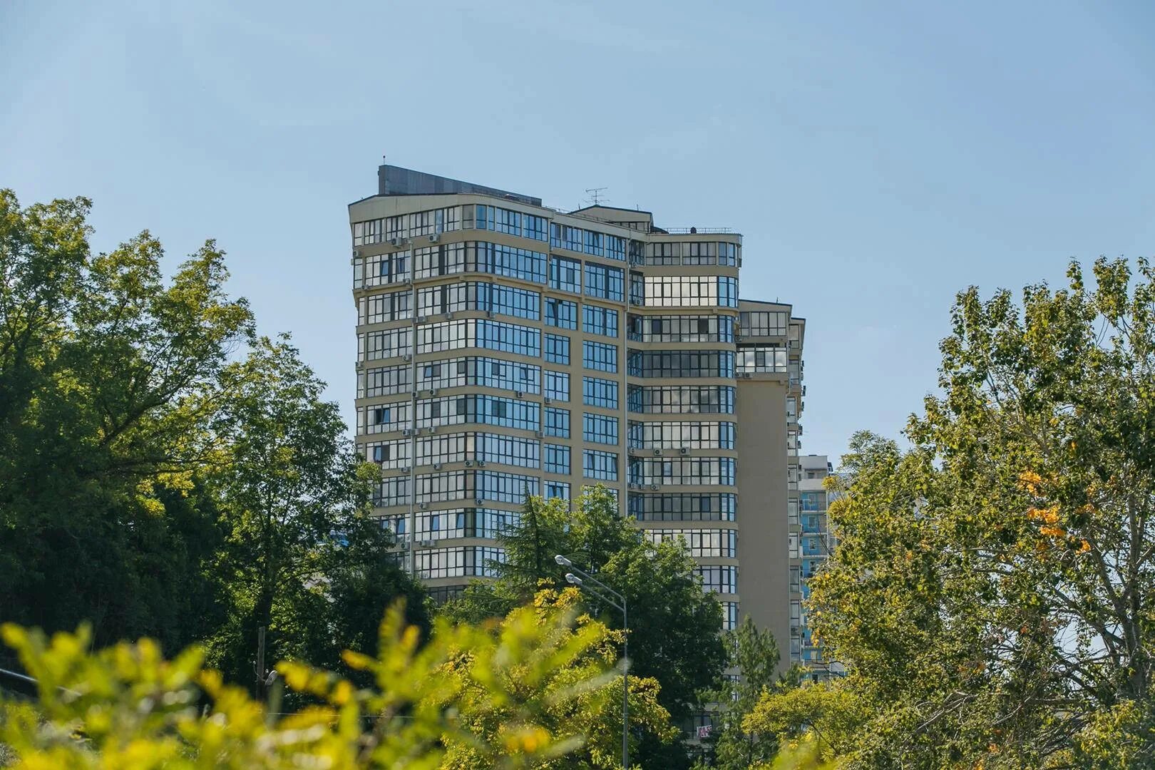 сочи улица яна фабрициуса 2/28а. ул яна фабрициуса 2 28 а сочи. жк золотой колос казань. яна фабрициуса, 2/28а. жк золотой колос сочи.