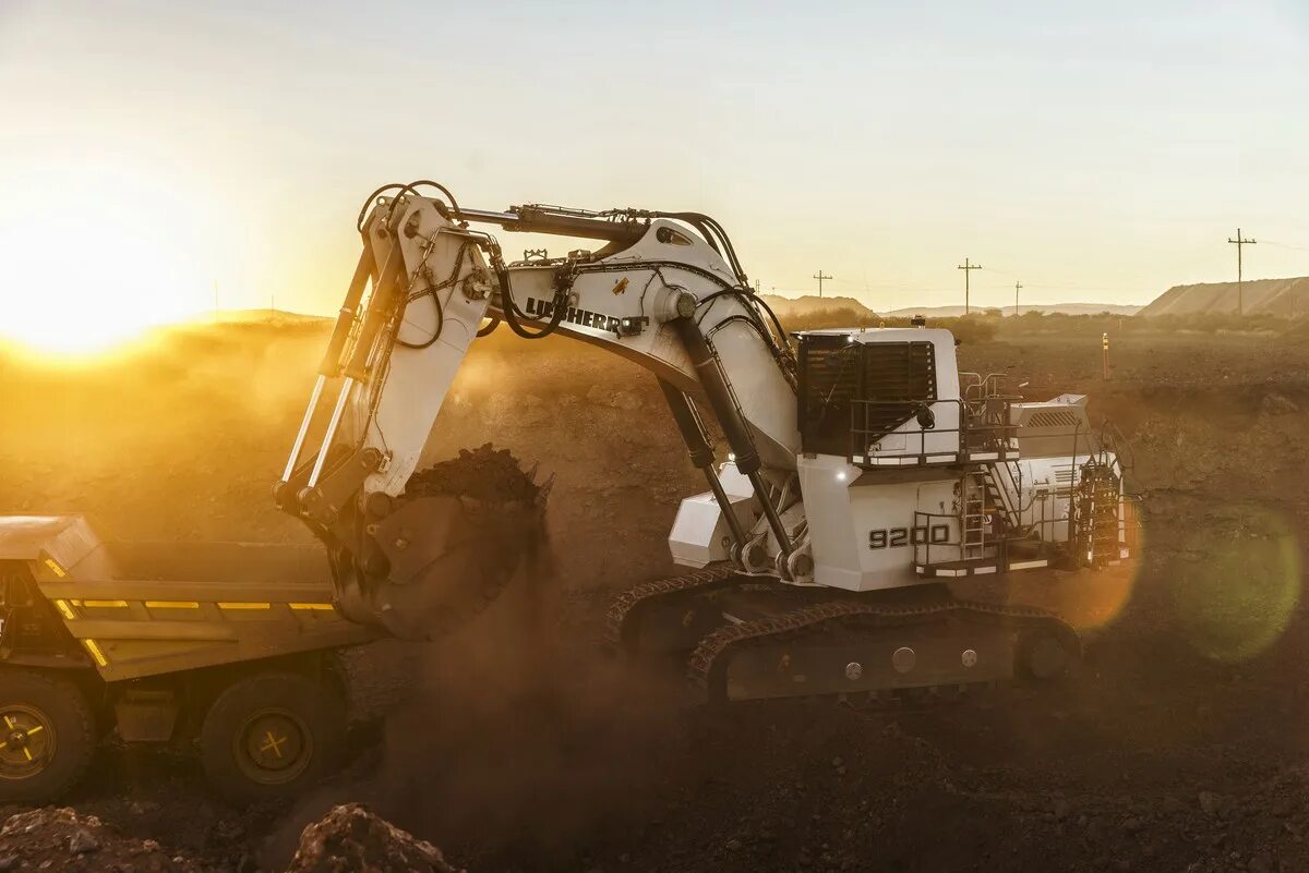 Экскаватор либхер. Liebherr r9200. для экскаватора liebherr r9200. экскаватор либхер 9200. карьерный экскаватор liebherr r9200.