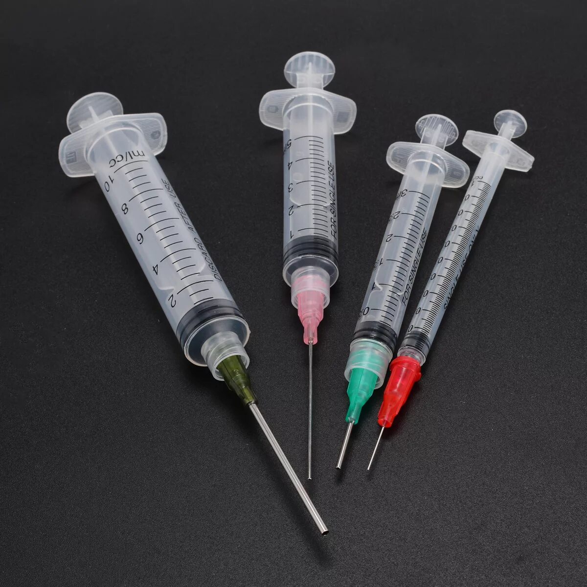 Шприц на 5мл Syringe. 1 Ml Syringe and g. Шприц люэра 5 мл. Шприц 10мл с иглой на резьбе.