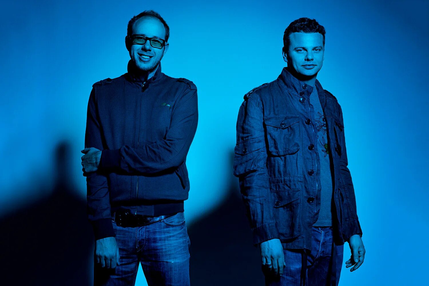 Кемикал бразерс. The Chemical brothers 1999. Chemical brothers Tom. Группа the chemical brothers