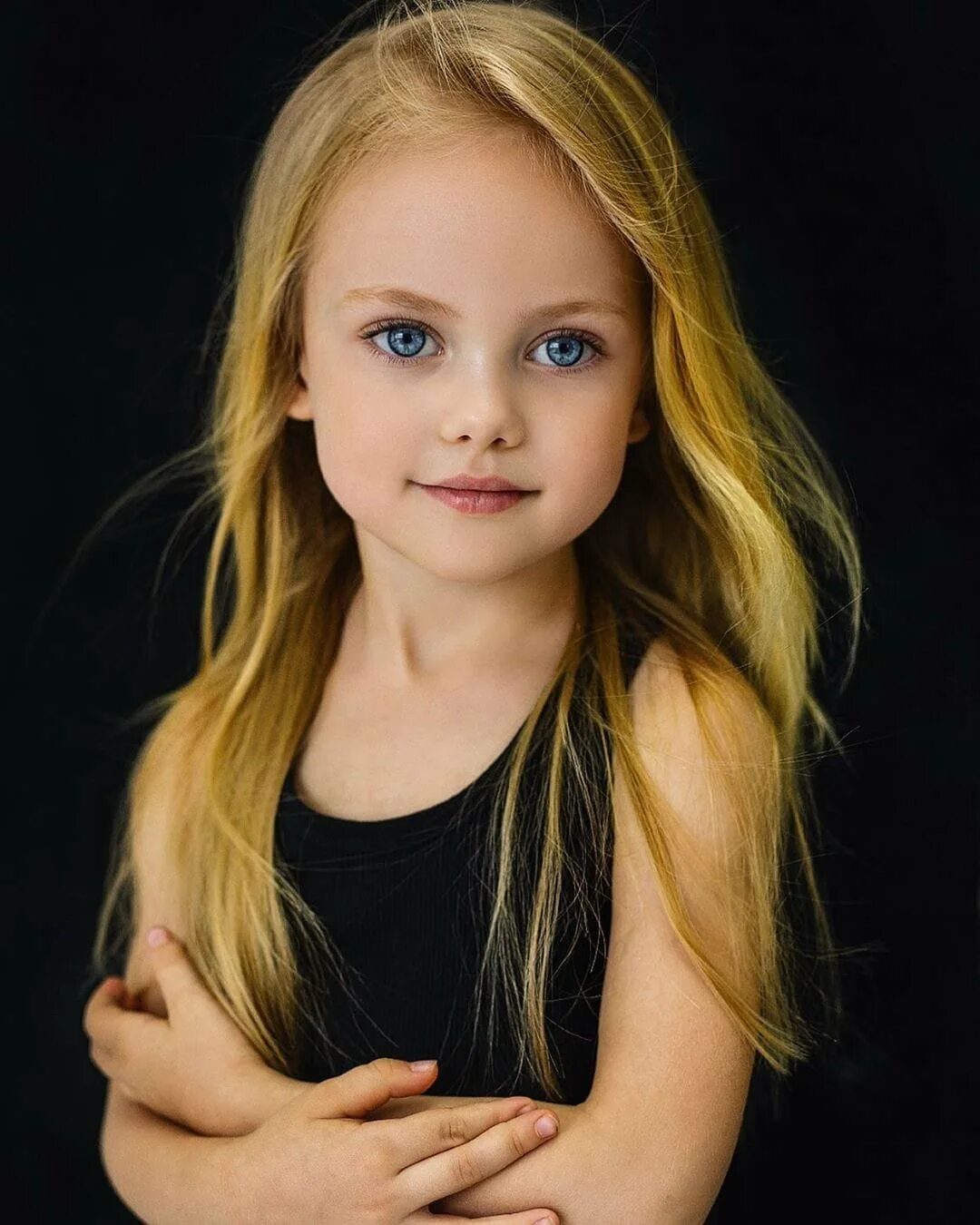 Виолетта антонова модель дети. Виола антонова модель. Ева навдужас. Виола антонова. Самые известные модели дети.