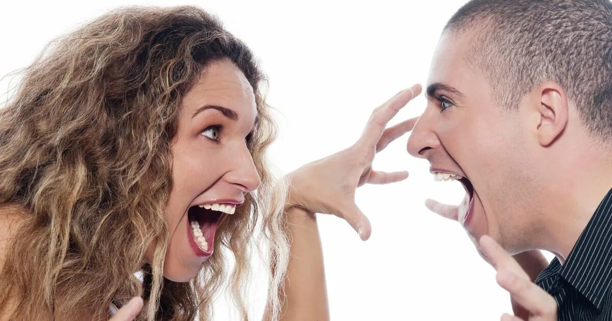 как возникают эмоции. взволнованная девушка. ссора. эмоциональное спокойствие. волнение эмоция.