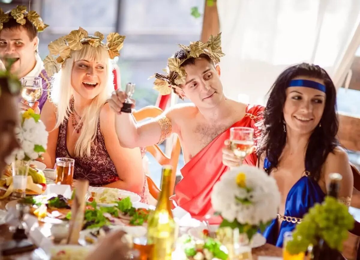 Arranging a party
