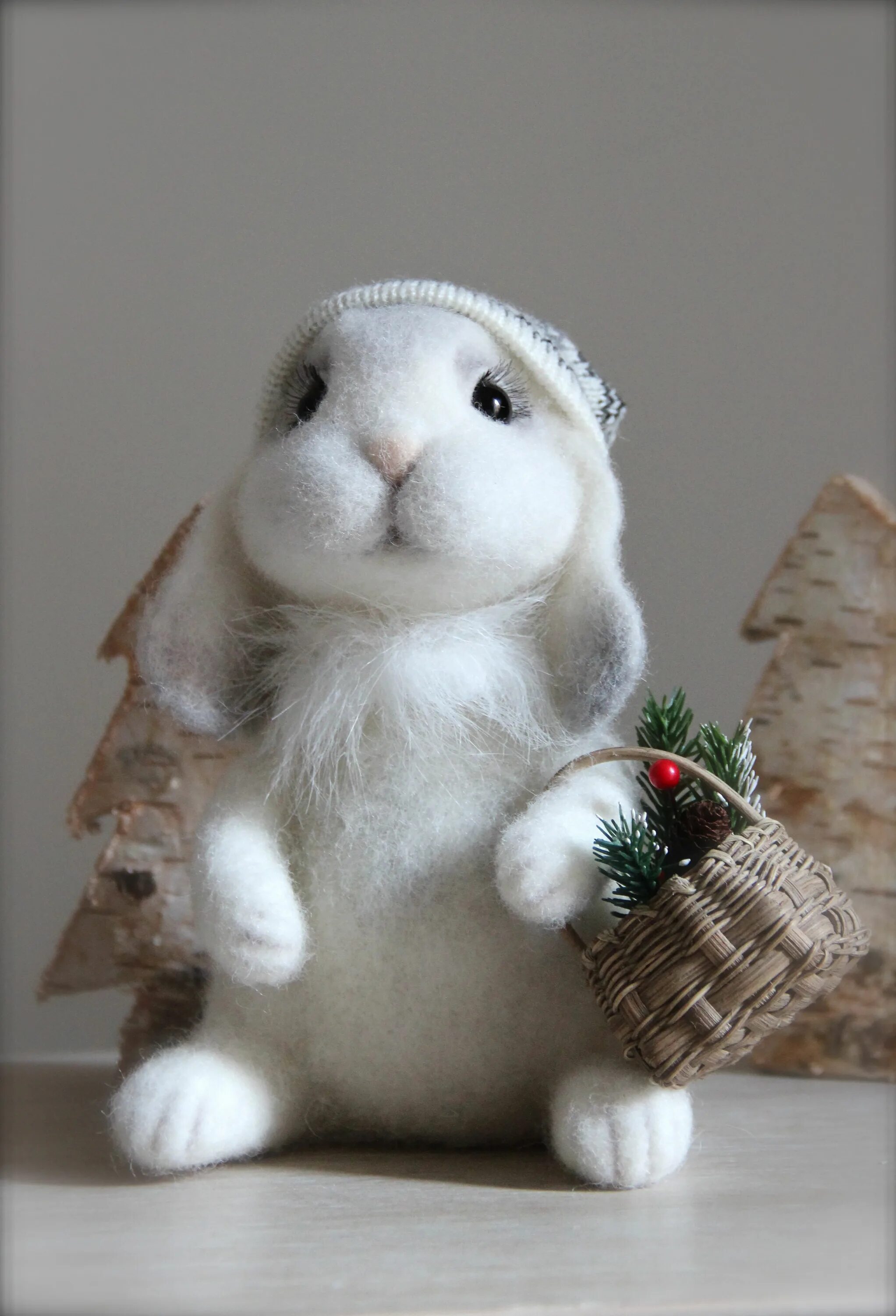 зайчик из фетра. кролик питер новый год. сделать новогоднего зайца. новогодний заяц. кролик новый год.