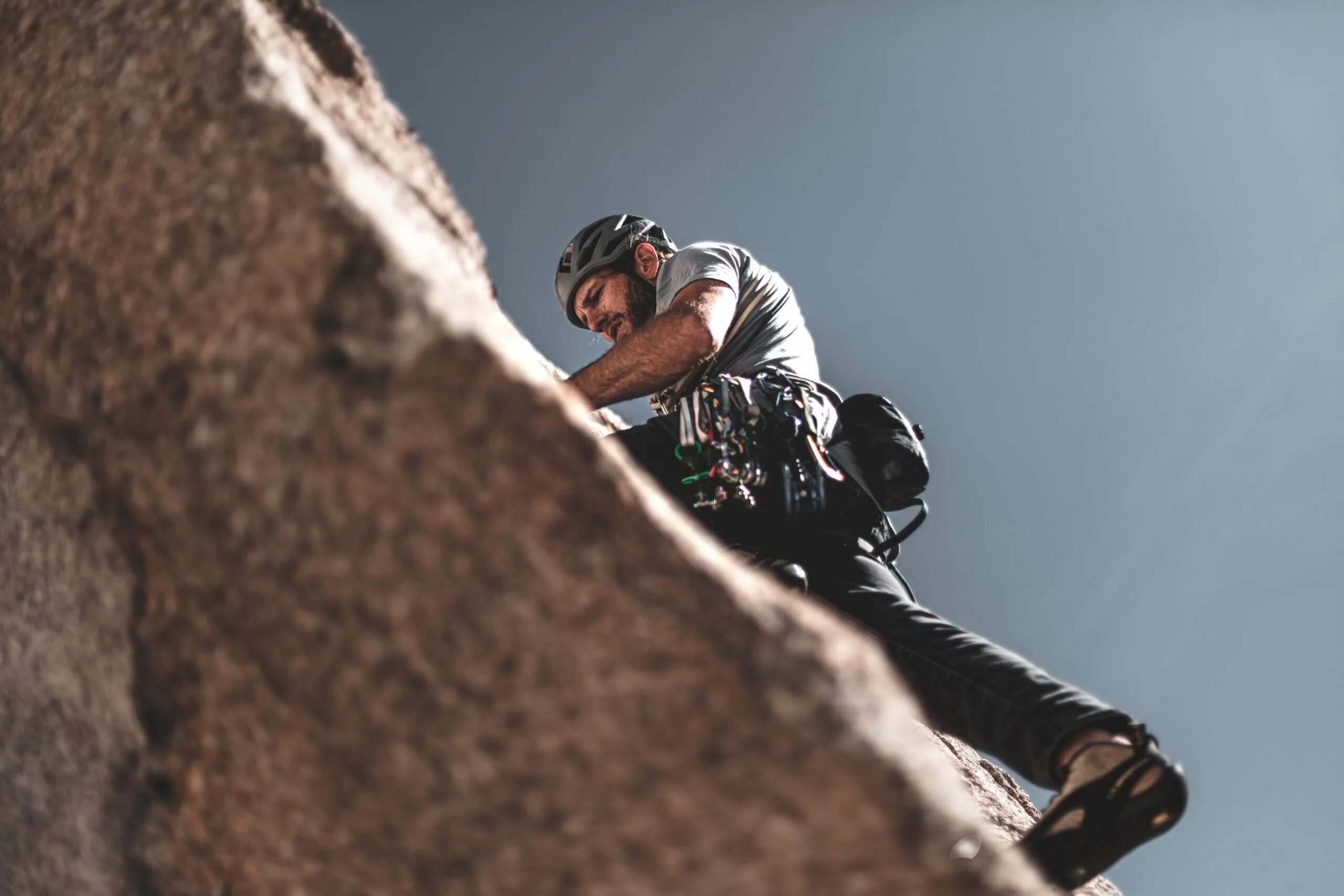 Go vertical. Обои упорства. climber. going vertical. climbing goods.