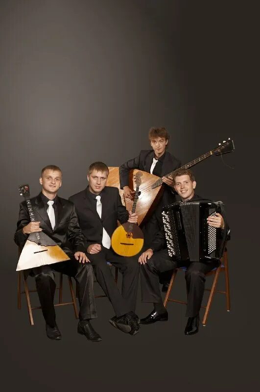 квартет. квартет народных инструментов лад. народный квартет. народный квартет. ансамбль стиль.