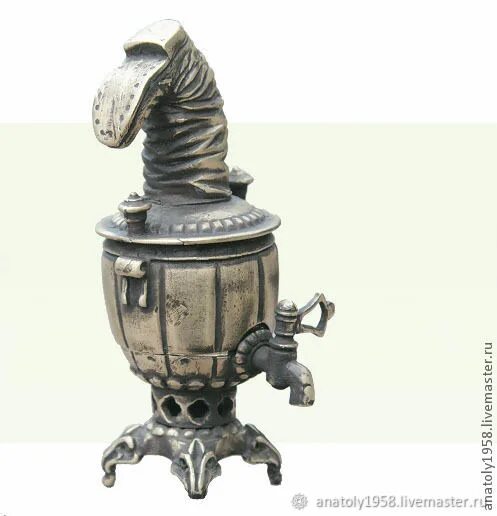 Самовар с сапогом. Самовар сапогом раздувать. Старинный самовар с сапогом. Колокольчик самовар с сапогом. Battle brass amber.
