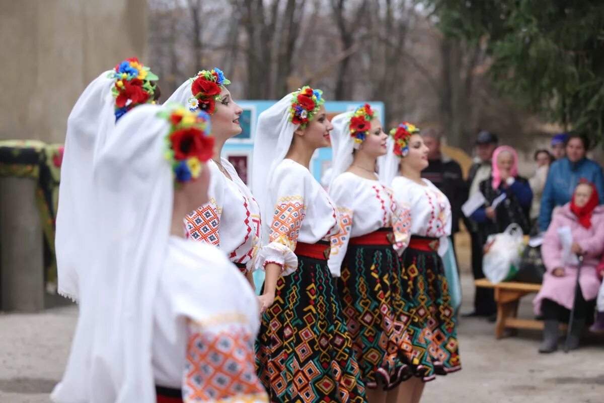 Национальный костюм Приднестровья. Обычаи народов Приднестровья. Народный костюм Приднестровья. Многонациональное Приднестровье.