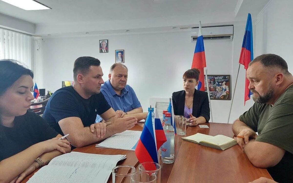 Дорожник воронеж. Воронежская область лнр. Сш-15 строитель воронеж. Днр и воронежская область. Воронежская область лнр.