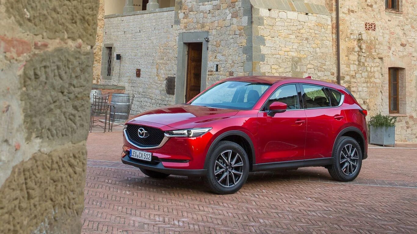 Мазда сх5 екатеринбург. Mazda CX-5. Мазда cx5. Мазда ЦИКС 5. Высокая Мазда cx5.