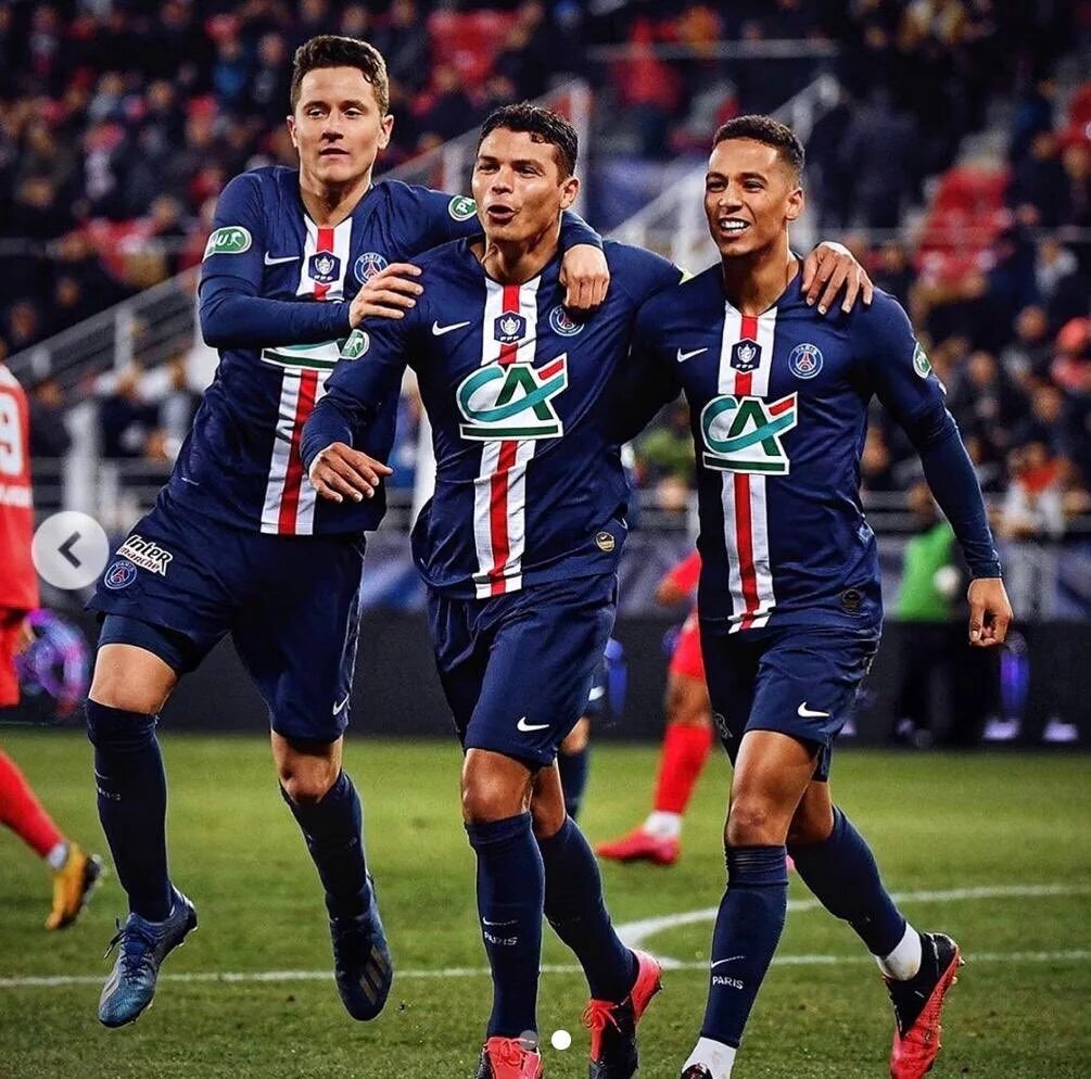 Неймар псж бавария. Пари сен-жермен игроки фк «пари сен-жермен». Бавария псж 1 0. Страсбур - псж - 1:2. Последние игры псж.