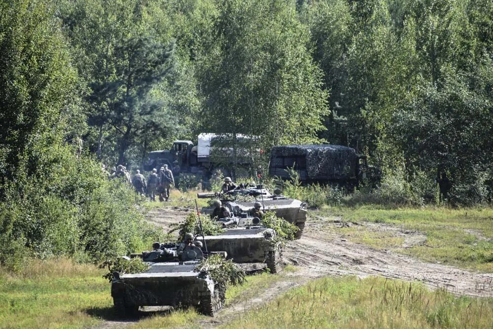 Ход военной. БМП 2 на Украине 2022. Украинская бронетехника. Российские БМП. БМП 2 ВСУ.