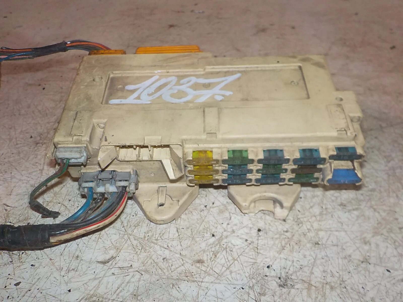 Mazda 626 (GD, GV) (1987-1992) Fuse Box Diagrams - YouTube