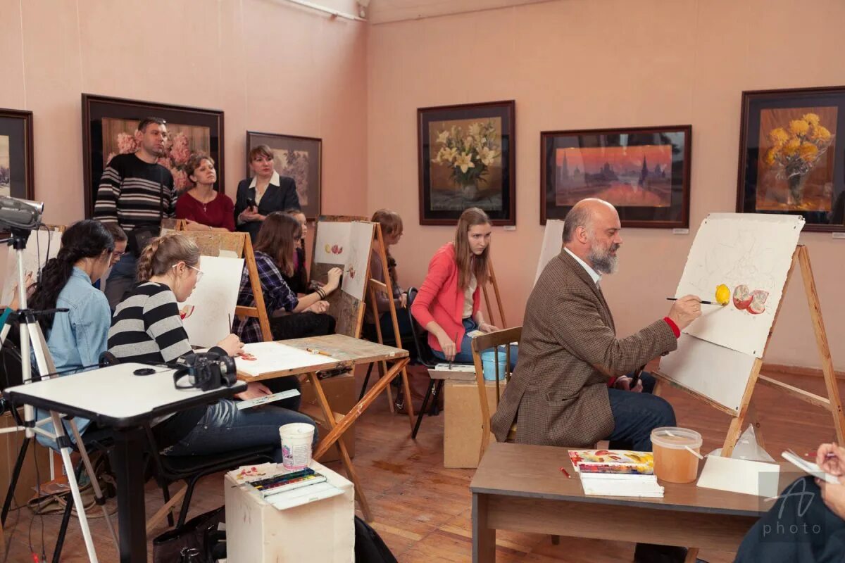 Школа акварели сергея андрияки музей. Выставка школы акварели сергея андрияки. Школа акварели отзывы. Школа акварель. Школа акварели отзывы.