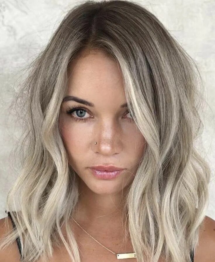 Пепельный блонд фото на средние Find this Pin and more on Hair by julie_k_west. Grey hair color silver, Silver h