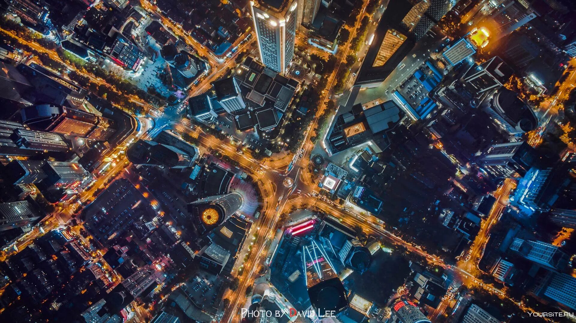 Фото вид сверху. Вид на Москва-Сити с коптера. Город вид сверху. Ночная Москва вид сверху. Город с коптера.