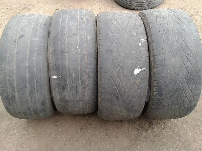 Лысая резина р14. Michelin MXL r13. Dunlop FF r13. Лысая резина т-40.