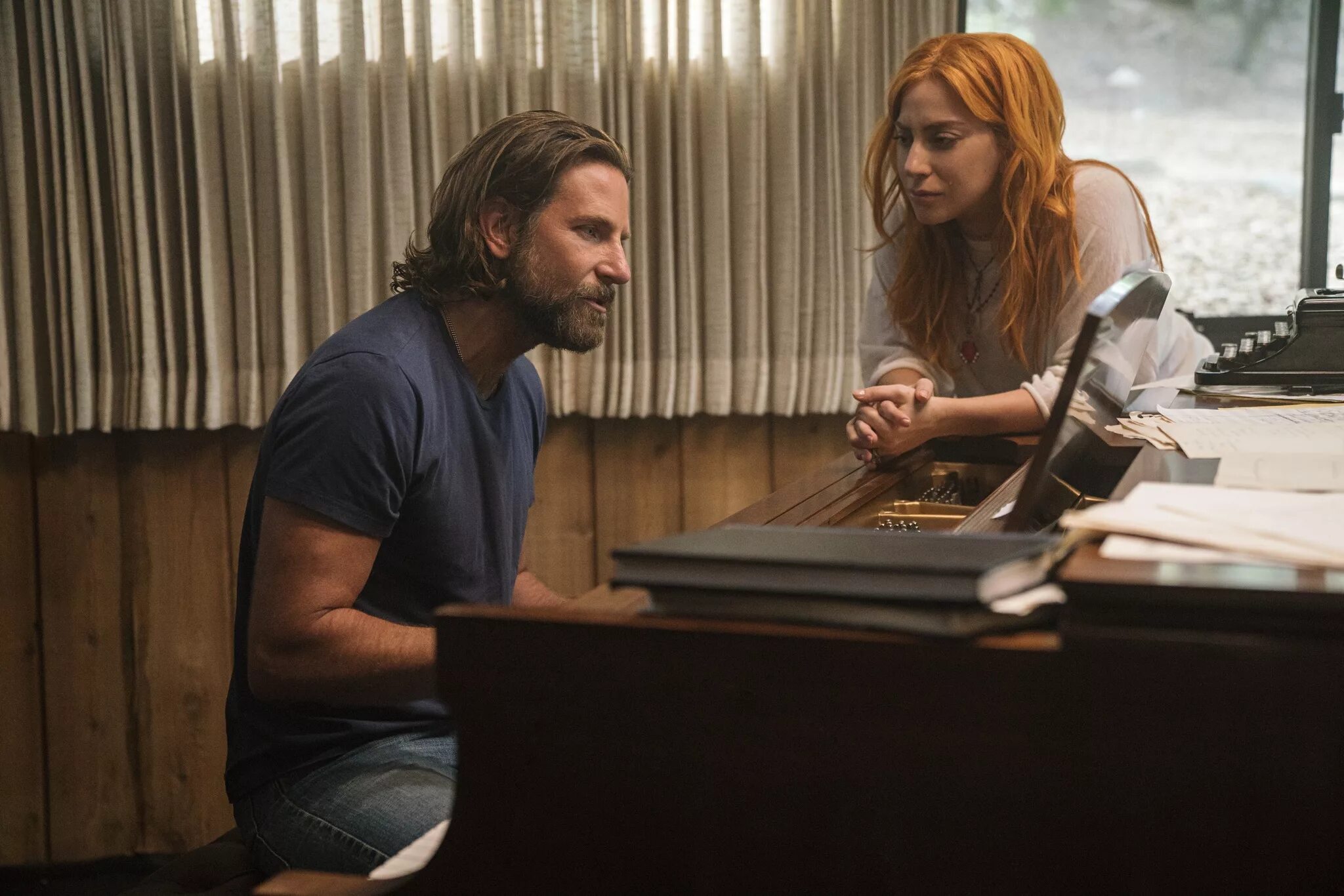 A star is born брэдли купер. Lady gaga a star was born. Lady gaga a star was born. Брэдли купер звезда родилась. A star is born брэдли купер.