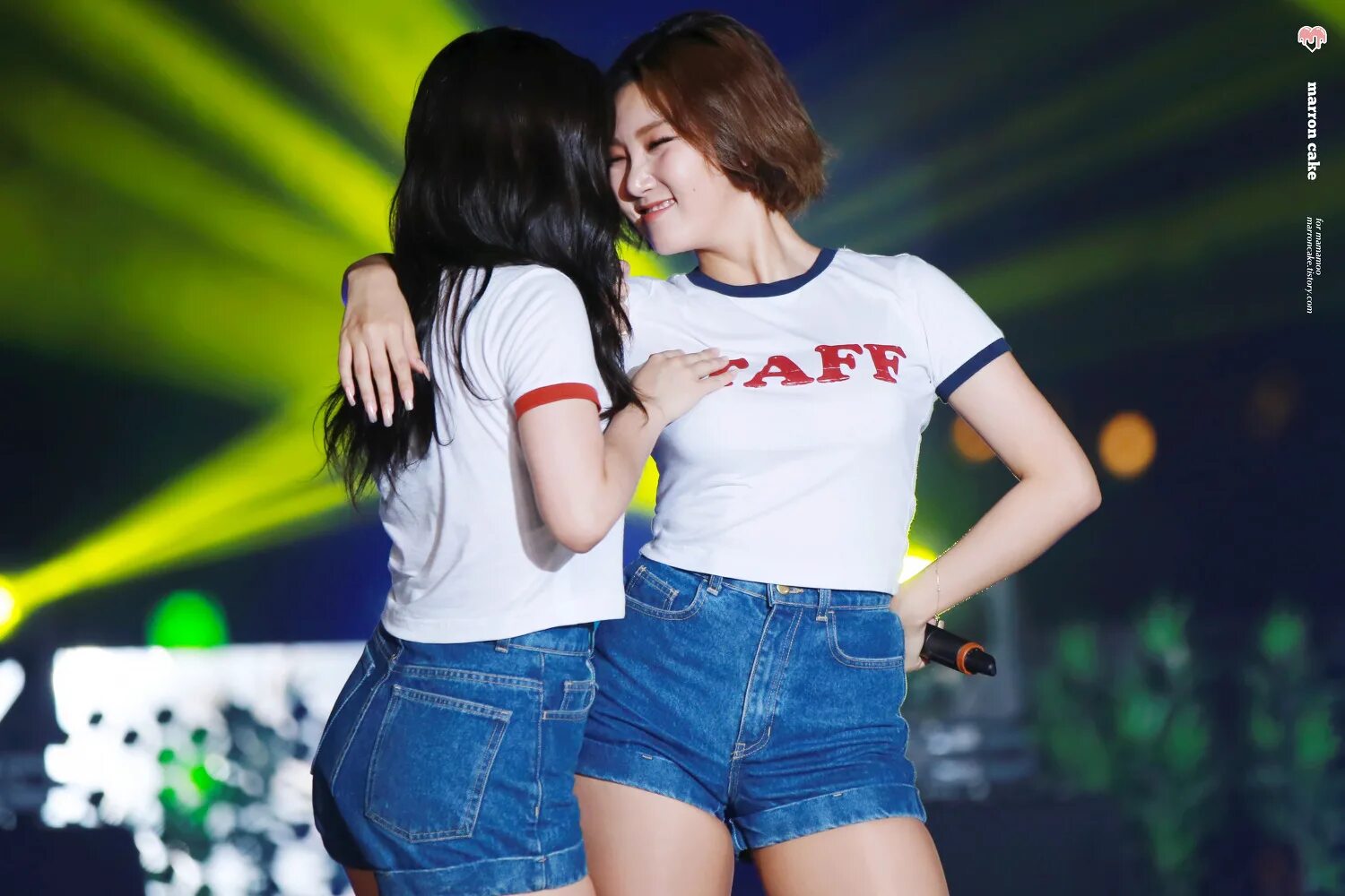 Группа мамамоо. Корейская группа mamamoo. Mamamoo. Mamamoo фотосессия 2019. Группа sistar в купальнике.