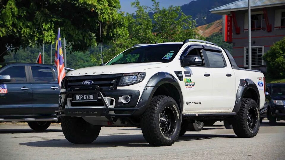 Проставки - Ford Ranger (3G), 3,2 л, 2014 года тюнинг DRIVE2